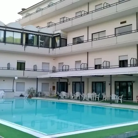 Du Parc 3* Atri