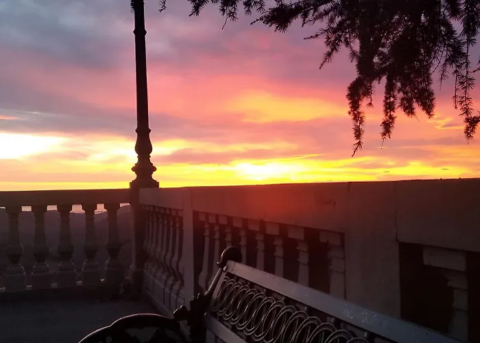 Du Parc מלון 3*