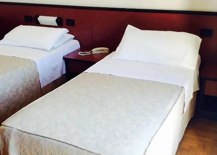 Du Parc 3* アトリ